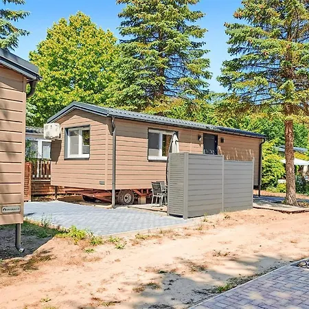 Awesome Stacaravan In Lohmen Am