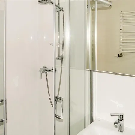 Awesome Stacaravan In Lohmen Am